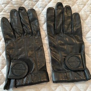 Harley Davidson leather riding gloves